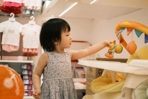 Shopping for Kids: Navigating Ads and Toy Hype