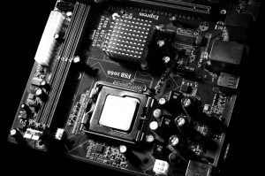 How Advanced Paint Technology Stops Chips and Fading
