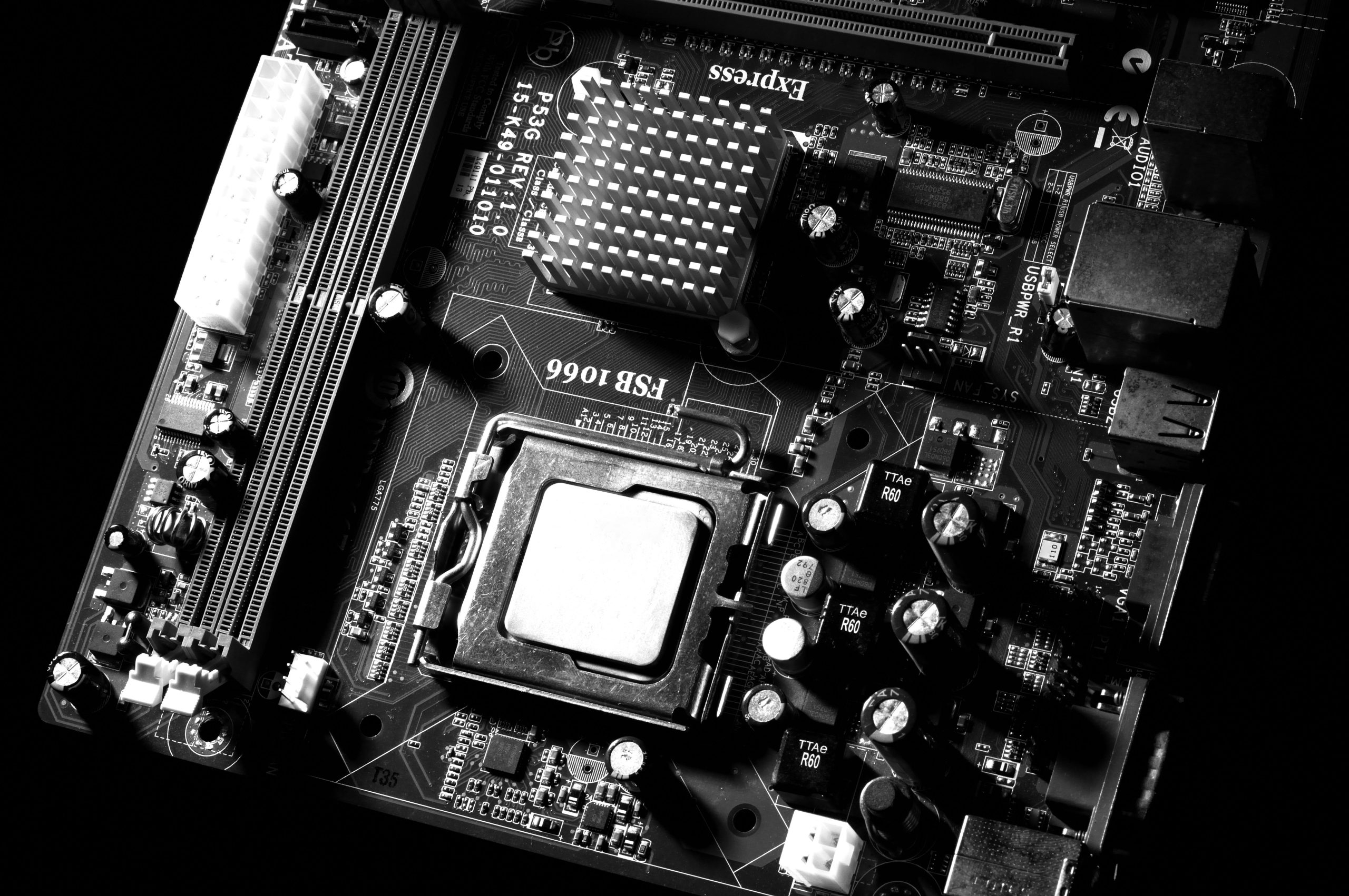 How Advanced Paint Technology Stops Chips and Fading